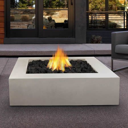 Set Divano da Esterno con Tavo - Outdoor Furniture Fire Table recensione e prezzo